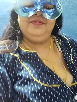 Snapshot of tamilthanushri chatting on February 2025 09:33:01 AM tamilthanushri online show from February 2025 09:33:01 AM