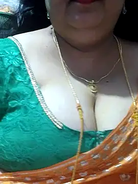 Snapshot of tamilthanushri chatting on September 2025 09:36:02 AM tamilthanushri online show from September 2025 09:36:02 AM