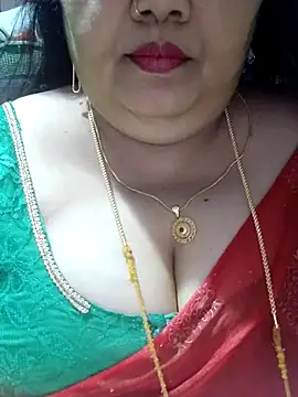 Snapshot of tamilthanushri chatting on October 2025 10:46:02 AM tamilthanushri online show from October 2025 10:46:02 AM