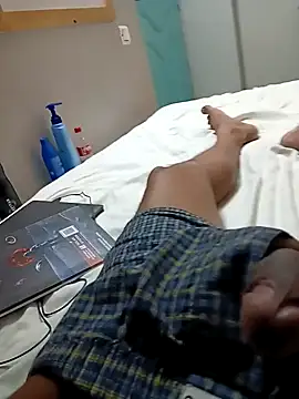 Snapshot of gym_lover076 chatting on January 2025 09:29:02 PM gym lover076 online show from January 2025 09:29:02 PM