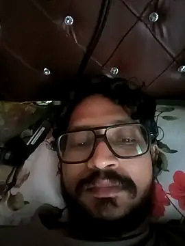 Snapshot of gym_lover076 chatting on December 2025 06:44:01 AM gym lover076 online show from December 2025 06:44:01 AM