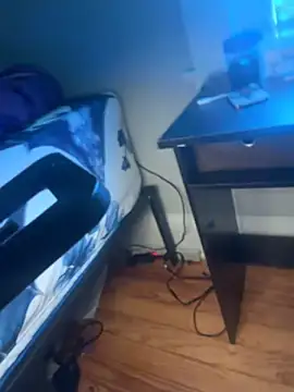 loveluna8 online show from April 2026 01:48:02 PM