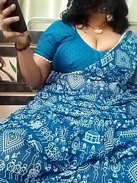 MONA DARLING31 online show from November 2025 04:25:02 AM