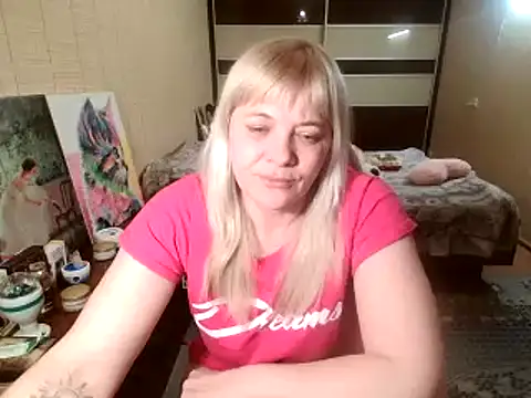 Lia Laguna77 online show from February 2026 05:41:01 PM