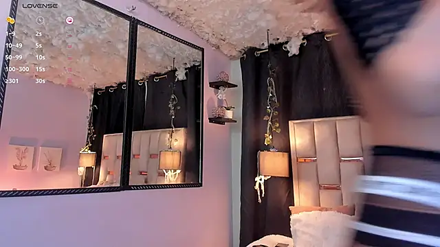 Nathan Smith  online show from November 2025 07:57:02 PM