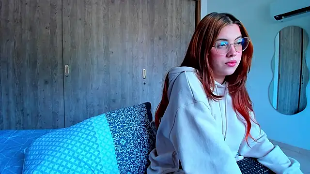 Snapshot of kittyandrick chatting on March 2025 09:18:02 PM kittyandrick online show from March 2025 09:18:02 PM