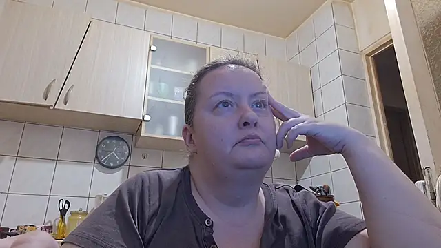 Snapshot of melissaBlessing chatting on January 2026 02:37:02 AM melissaBlessing online show from January 2026 02:37:02 AM