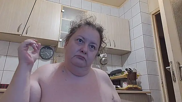Snapshot of melissaBlessing chatting on June 2026 01:41:01 AM melissaBlessing online show from June 2026 01:41:01 AM