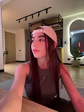 carolynnetrujillo online show from October 2025 02:40:02 AM