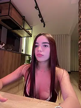 carolynnetrujillo online show from October 2025 02:22:02 AM