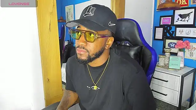 Drake Nassir4 online show from October 2025 04:20:02 AM