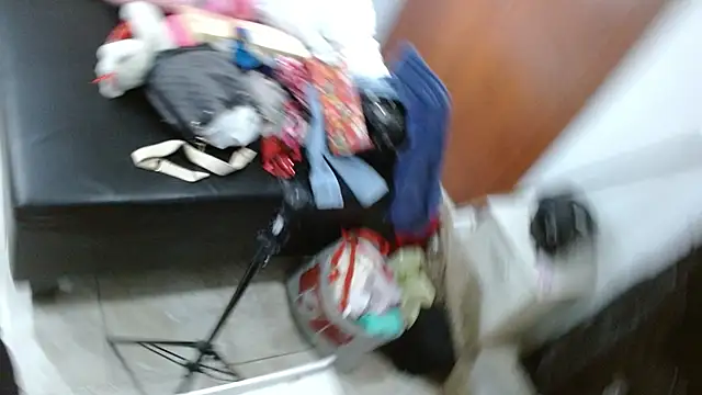 Snapshot of Kimandyuk chatting on March 2025 07:29:02 PM Kimandyuk online show from March 2025 07:29:02 PM