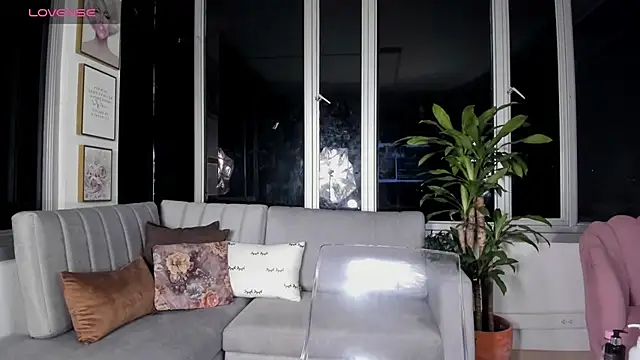 Megan Lim online show from February 2025 10:42:02 AM