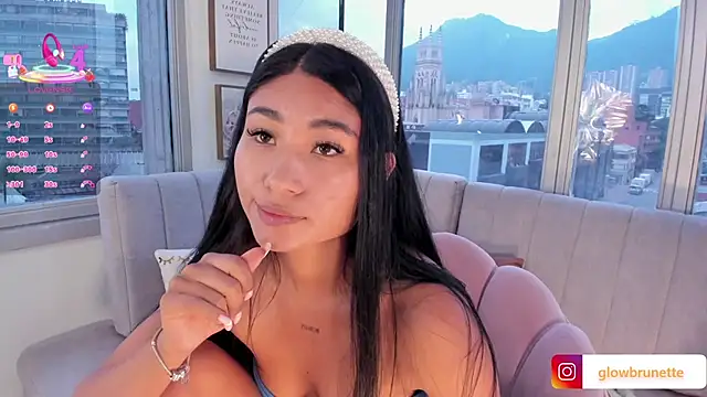 Megan Lim online show from February 2025 01:19:02 PM