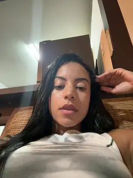 Elamesmamorena online show from February 2026 03:05:02 AM