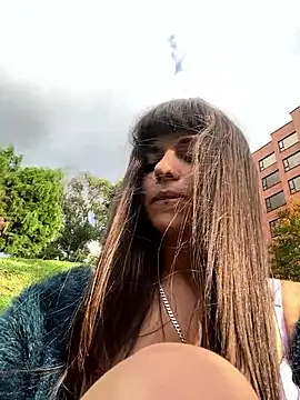 VioletaSubmissive online show from December 2025 09:44:01 PM