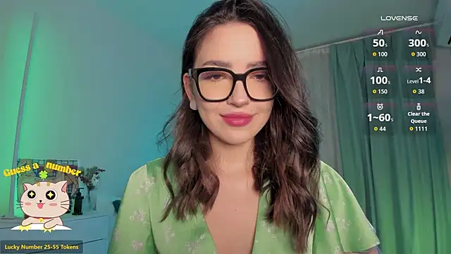 Snapshot of Oh_My_Dianee chatting on January 2026 07:36:02 AM Oh My Dianee online show from January 2026 07:36:02 AM