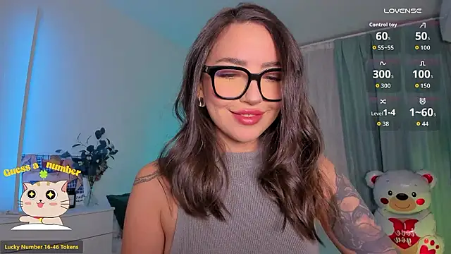 Snapshot of Oh_My_Dianee chatting on February 2026 08:20:01 AM Oh My Dianee online show from February 2026 08:20:01 AM