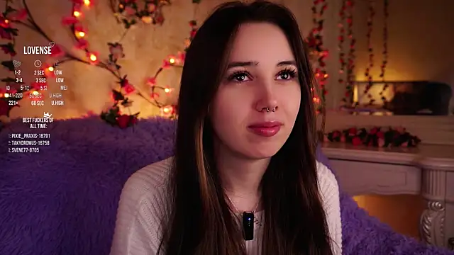 GillianDowdey online show from December 2025 02:28:02 AM