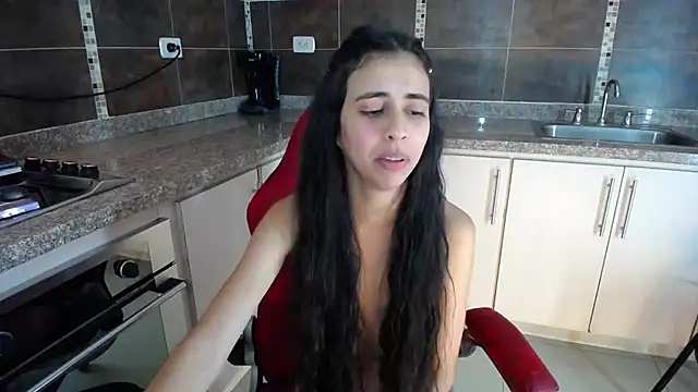 Snapshot of anna_alvarez chatting on December 2024 09:40:02 PM anna alvarez online show from December 2024 09:40:02 PM