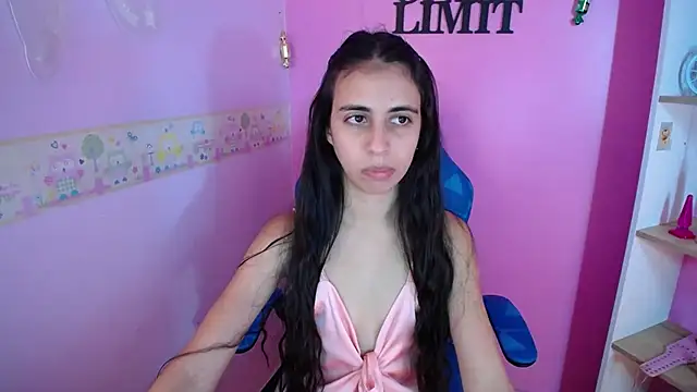 Snapshot of anna_alvarez chatting on December 2024 03:03:01 PM anna alvarez online show from December 2024 03:03:01 PM