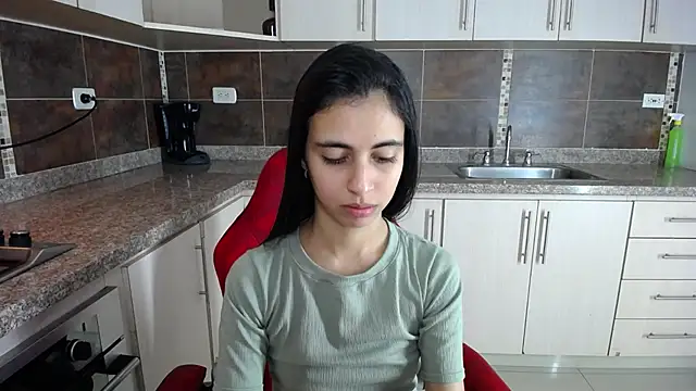 Snapshot of anna_alvarez chatting on February 2025 12:14:02 PM anna alvarez online show from February 2025 12:14:02 PM
