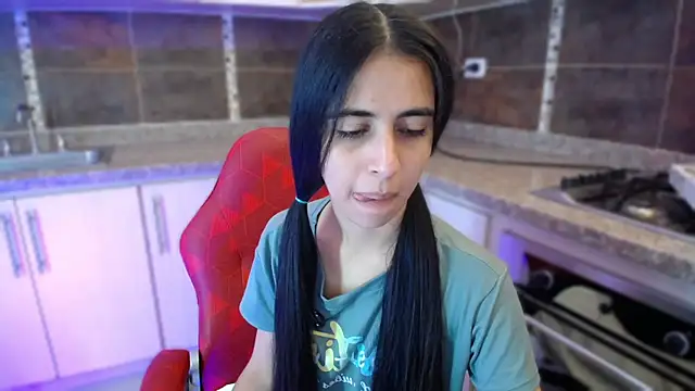 Snapshot of anna_alvarez chatting on September 2025 11:56:02 AM anna alvarez online show from September 2025 11:56:02 AM