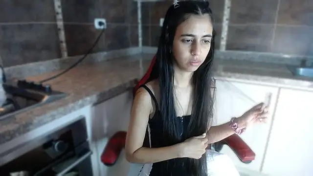 anna alvarez online show from November 2025 11:32:02 AM