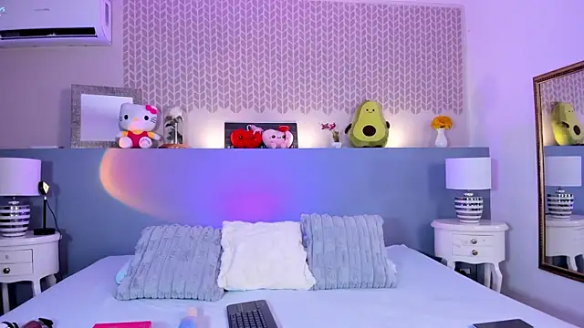 CheryelFox online show from March 2026 10:42:01 PM