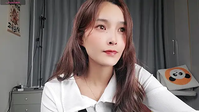 Youth3  online show from February 2025 12:39:02 PM