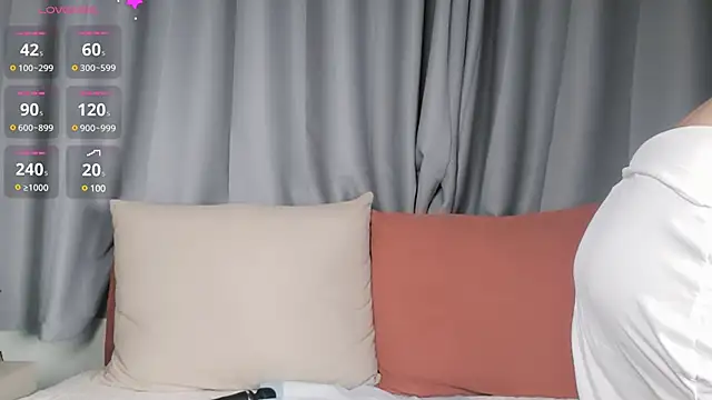 Youth3  online show from February 2025 12:50:01 PM