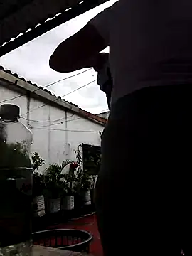 Snapshot of lupita_2023 chatting on October 2025 08:15:01 PM lupita 2023 online show from October 2025 08:15:01 PM