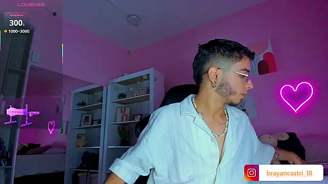 Ian Castillo  online show from March 2025 11:23:01 AM