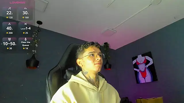 Ian Castillo  online show from September 2025 11:26:01 AM