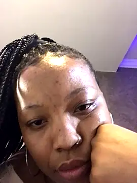 Snapshot of SZA_Doja chatting on November 2025 09:52:02 AM SZA Doja online show from November 2025 09:52:02 AM