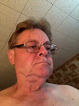 Snapshot of Tonybaloney1972 chatting on May 2026 10:32:01 AM Tonybaloney1972 online show from May 2026 10:32:01 AM
