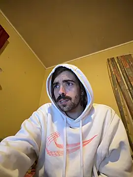 wolfwhite95 online show from February 2026 06:11:02 PM