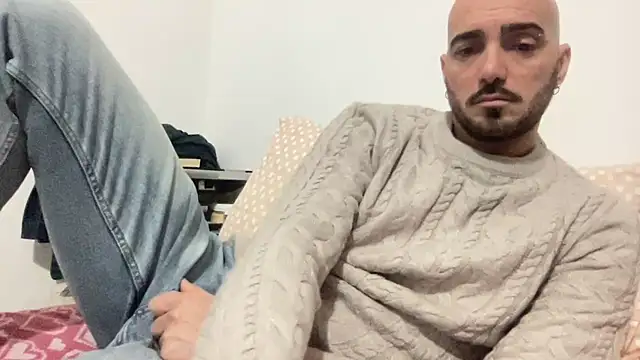 Snapshot of alessandromori91 chatting on January 2026 08:47:02 PM alessandromori91 online show from January 2026 08:47:02 PM