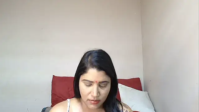 Snapshot of XIndianintimacy chatting on January 2025 07:28:02 PM XIndianintimacy online show from January 2025 07:28:02 PM