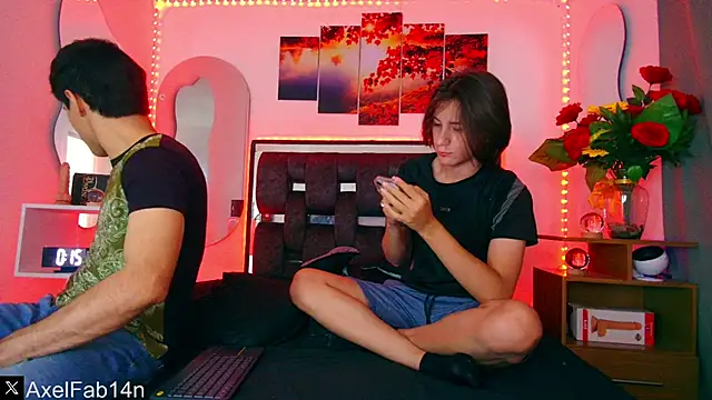 Alex and Fabian online show from January 2025 06:36:02 PM