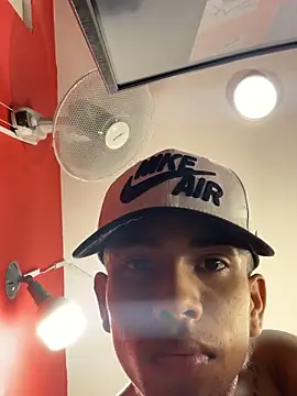 Snapshot of Hotkoljeixxx chatting on November 2025 07:04:02 PM Hotkoljeixxx online show from November 2025 07:04:02 PM