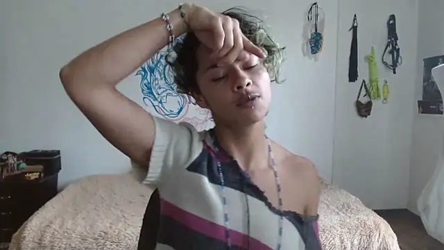 fenixmfx19 online show from February 2025 07:07:01 PM