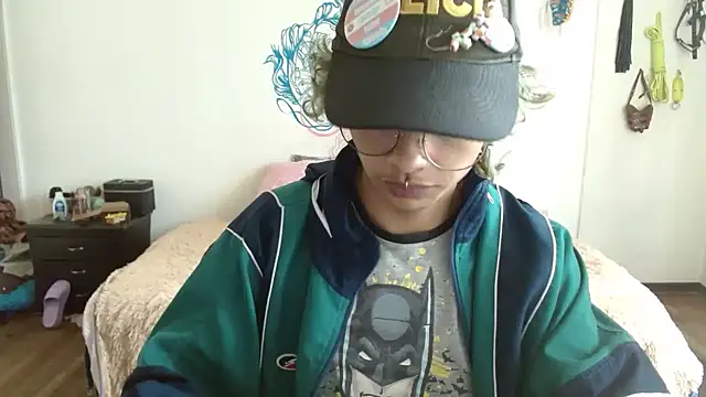 fenixmfx19 online show from February 2025 07:09:01 PM