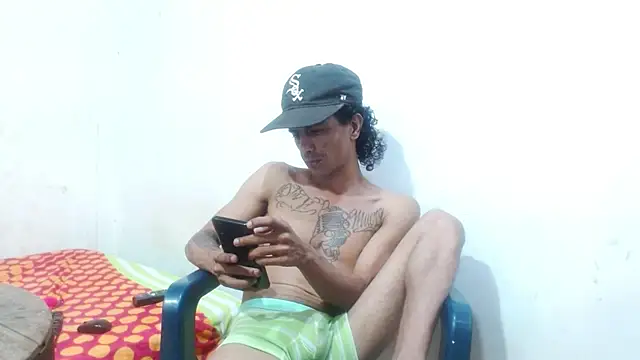 Snapshot of damian_bottom_bigcock chatting on January 2025 07:56:02 PM damian bottom bigcock online show from January 2025 07:56:02 PM