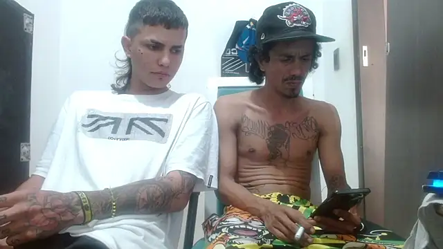 Snapshot of damian_bottom_bigcock chatting on March 2025 09:45:02 PM damian bottom bigcock online show from March 2025 09:45:02 PM