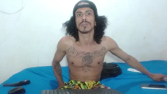 Snapshot of damian_bottom_bigcock chatting on December 2025 08:38:02 PM damian bottom bigcock online show from December 2025 08:38:02 PM