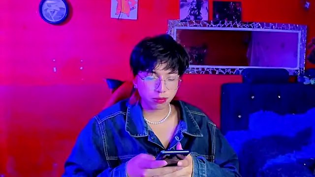 Snapshot of AnggelONfiree chatting on February 2025 04:03:02 AM AnggelONfiree online show from February 2025 04:03:02 AM