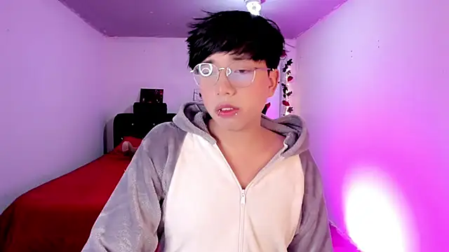 AnggelONfiree online show from November 2025 03:39:01 AM