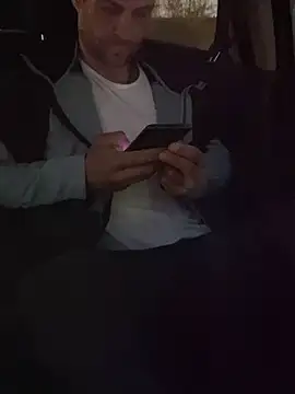 Snapshot of Zbochunec chatting on March 2025 05:39:01 PM Zbochunec online show from March 2025 05:39:01 PM