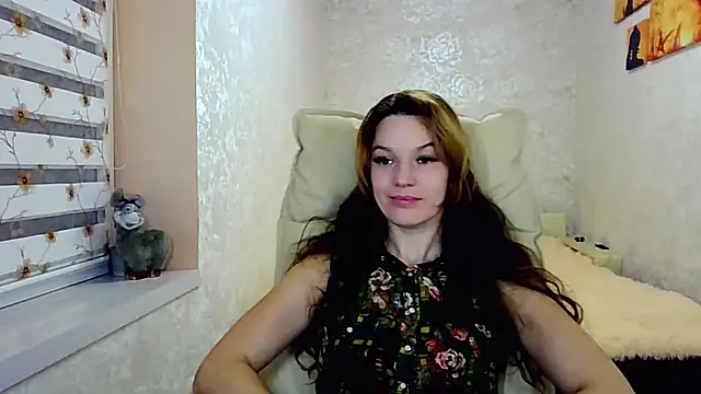 impossibleluna online show from October 2025 05:58:02 PM